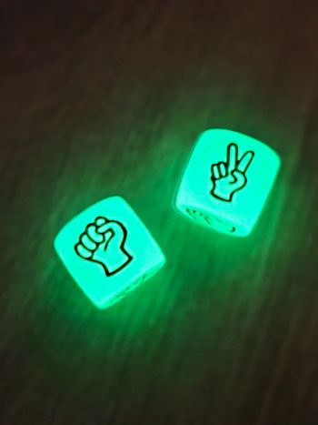 Lot de 2 dés à compter phosphorescents