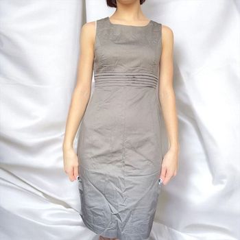 Robe moulante unie en coton