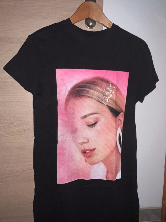 Robe T-shirt Bershka Taille 34 - photo numéro 2