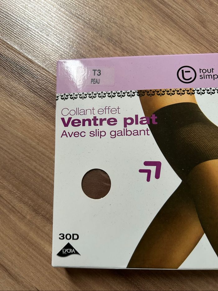 Collant effet ventre plat Couleur chair Neuf Tout simplement Taille 3 - photo numéro 2