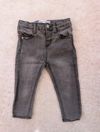 Jeans Zara gris 12-18 mois
