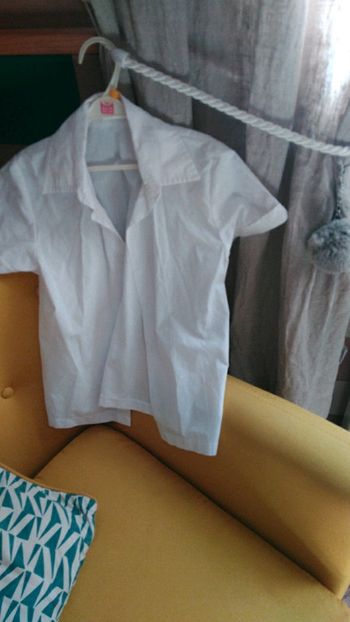 Chemisette blanche