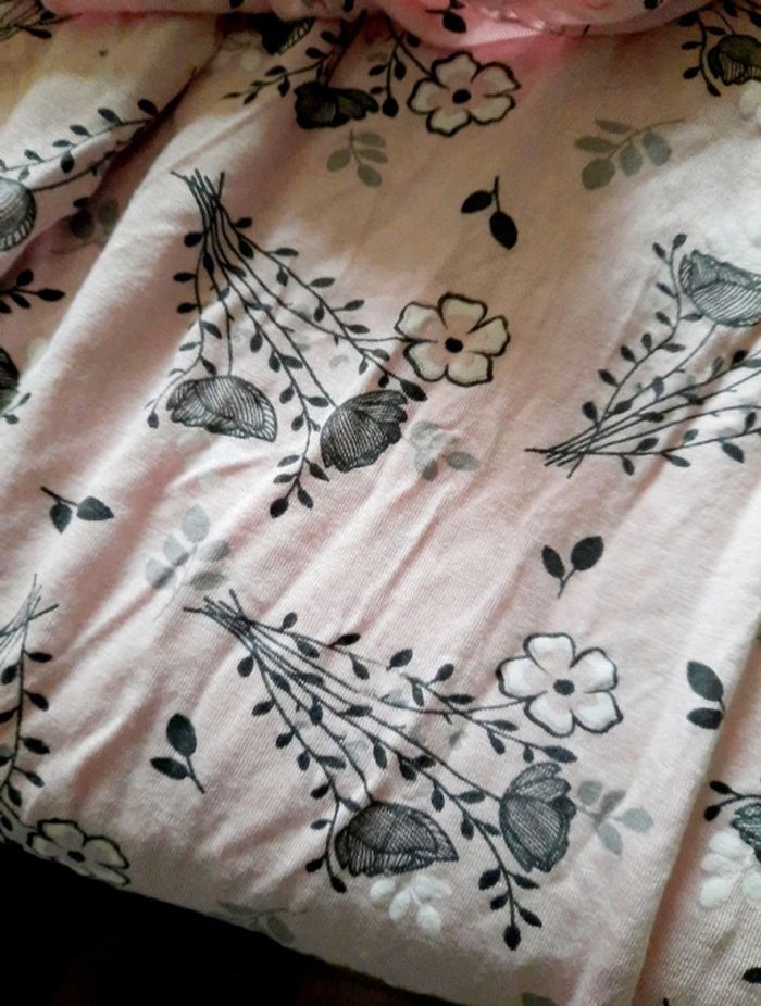 Pyjama rose neuf - photo numéro 4