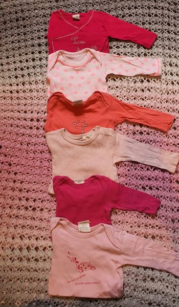 Lots  28 vêtements 3 mois
