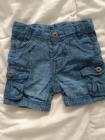 Short tao 3m comme neuf