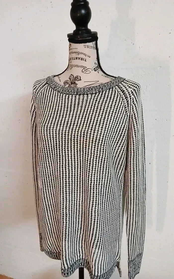 🖤 Pull fin torsadé – Laura Scott – Taille 38 – Très bon état - photo numéro 4