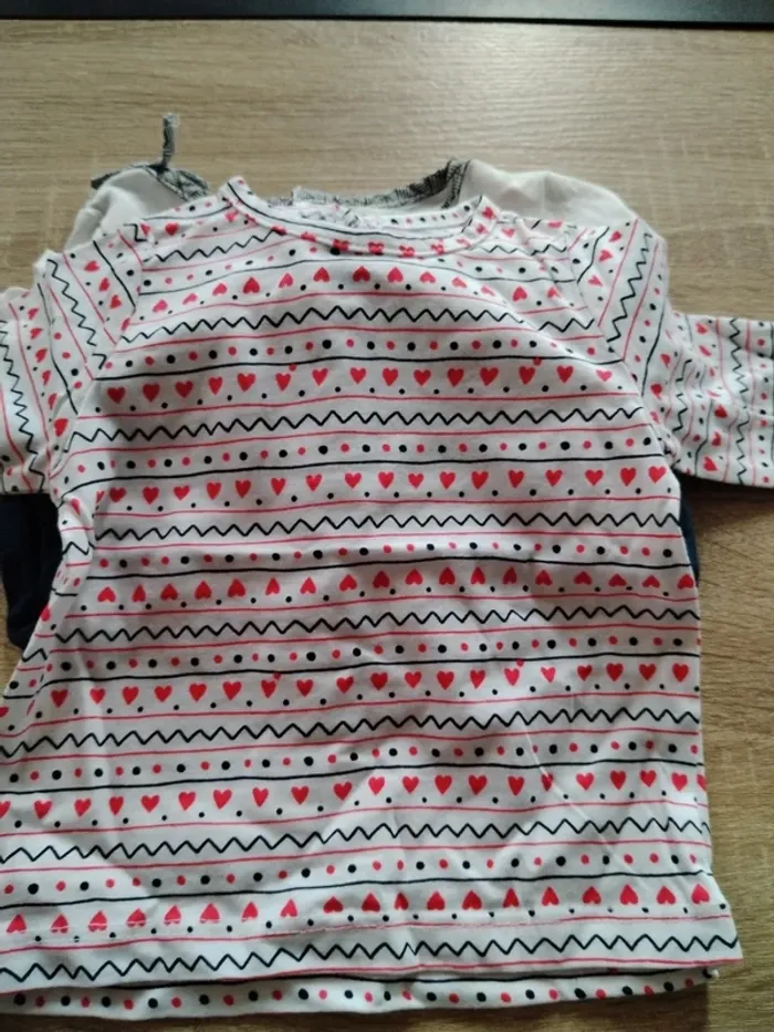 Lot de 4 tee shirt fille 3 mois - photo numéro 3