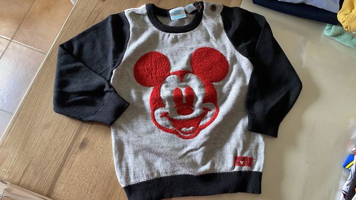Pull mickey orchestra 23 mois