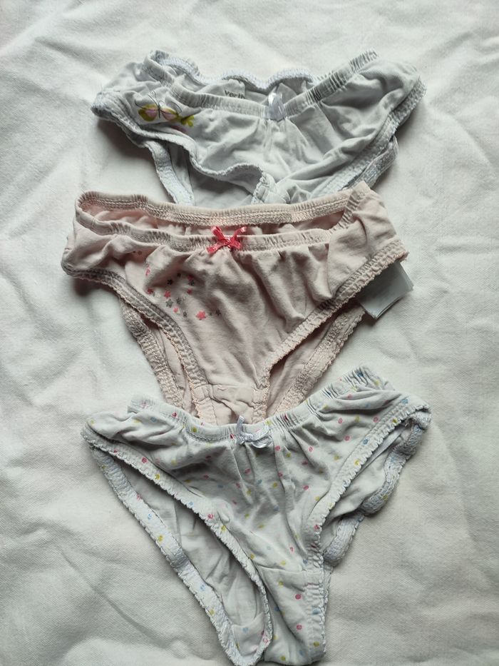 Lot de 4 culottes  6 ans - photo numéro 3