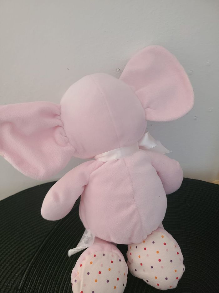 Peluche petit éléphant rose Card Factory avec oreilles intérieures tachetées. - photo numéro 4