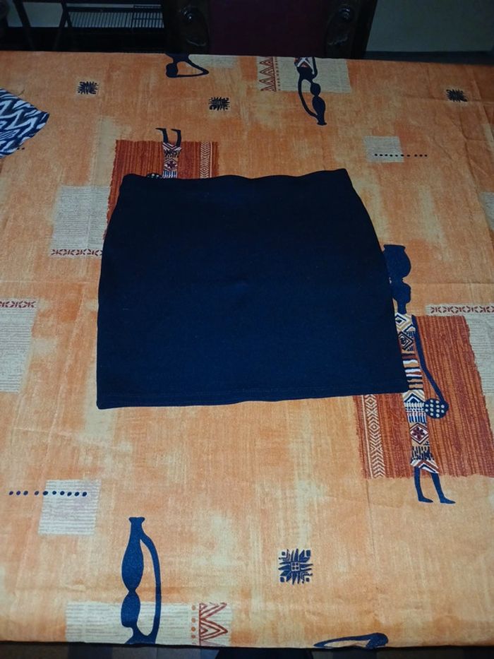 Jupe comme neuve T36