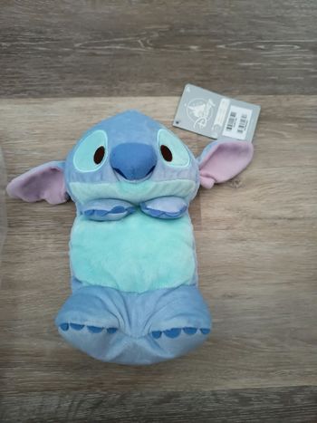 Trousse peluche stitch Disney store neuve 