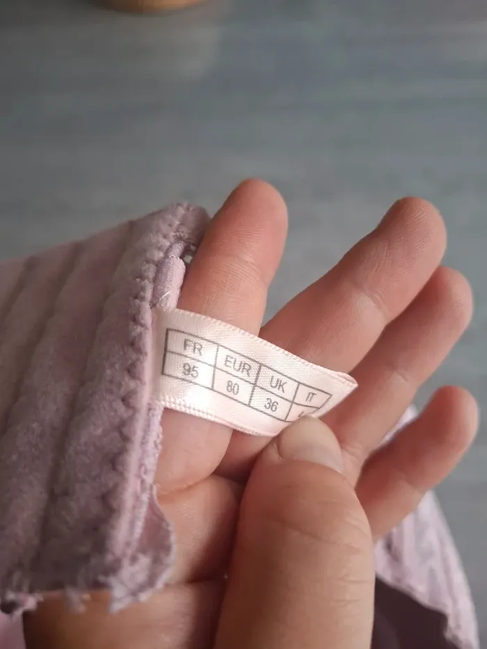 Soutien gorge 95 C - photo numéro 4