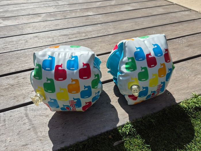 Bouées brassard Nabaiji 🐳 - photo numéro 2