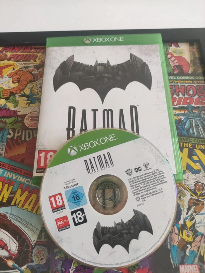 Lot batman Arkham knight et Batman telltale Games Xbox One - photo numéro 3