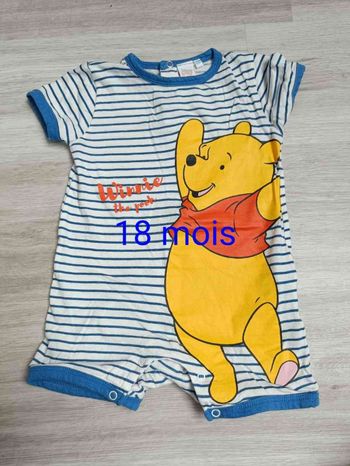 Barboteuse Disney Winnie 18 mois tbe