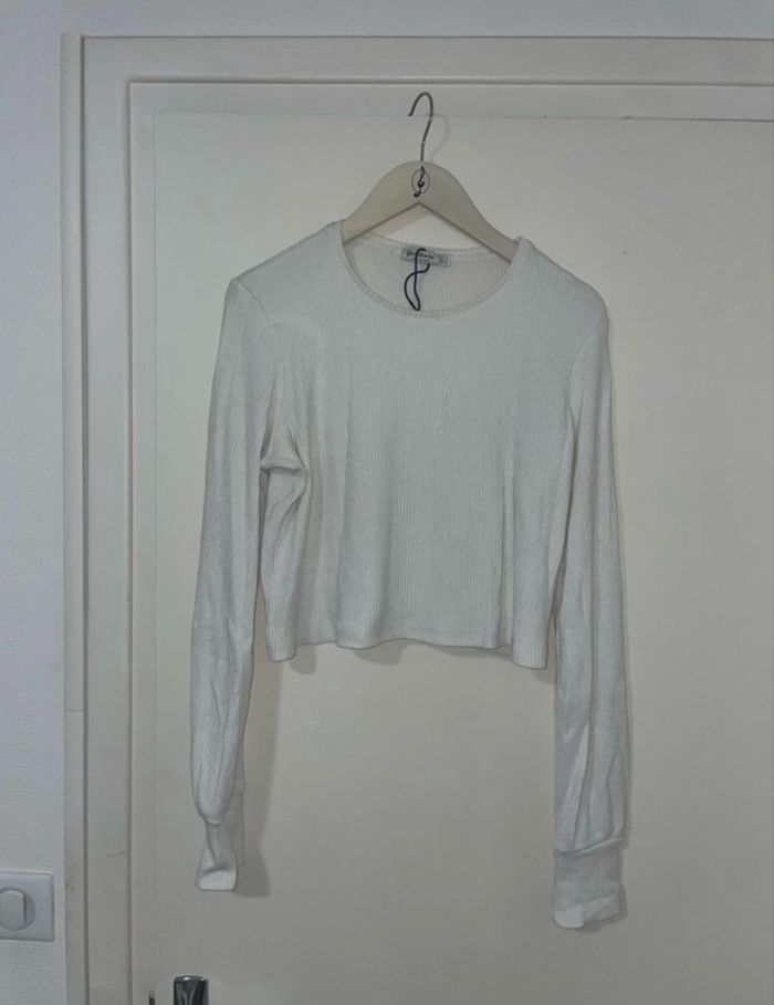 Pull blanc stradivarius taille L