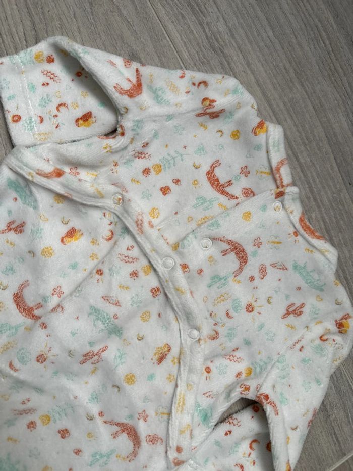 Pyjama 1 mois - photo numéro 3