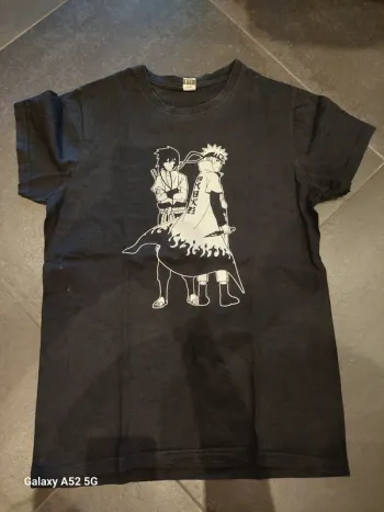 Tee shirt Naruto taille S bon état