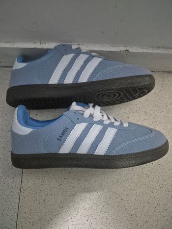 Adidas neuve