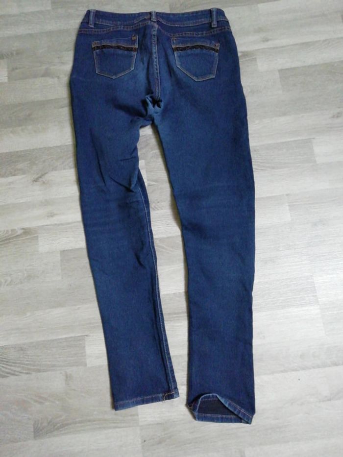 Jean 42 - photo numéro 2