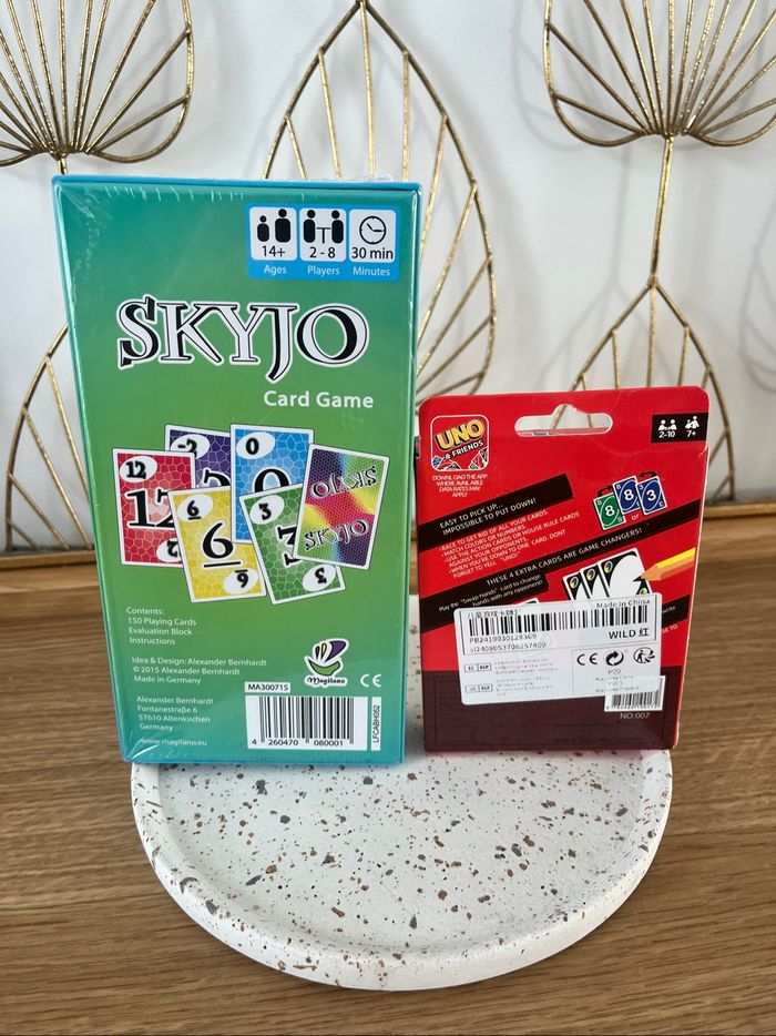 Skyjo et Uno Wild neuf - photo numéro 2
