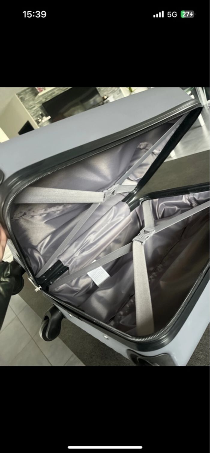 Valise - photo numéro 2