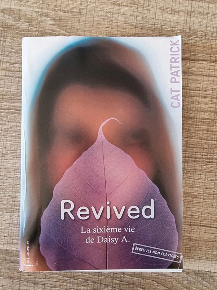 Revived de Cat Patrick