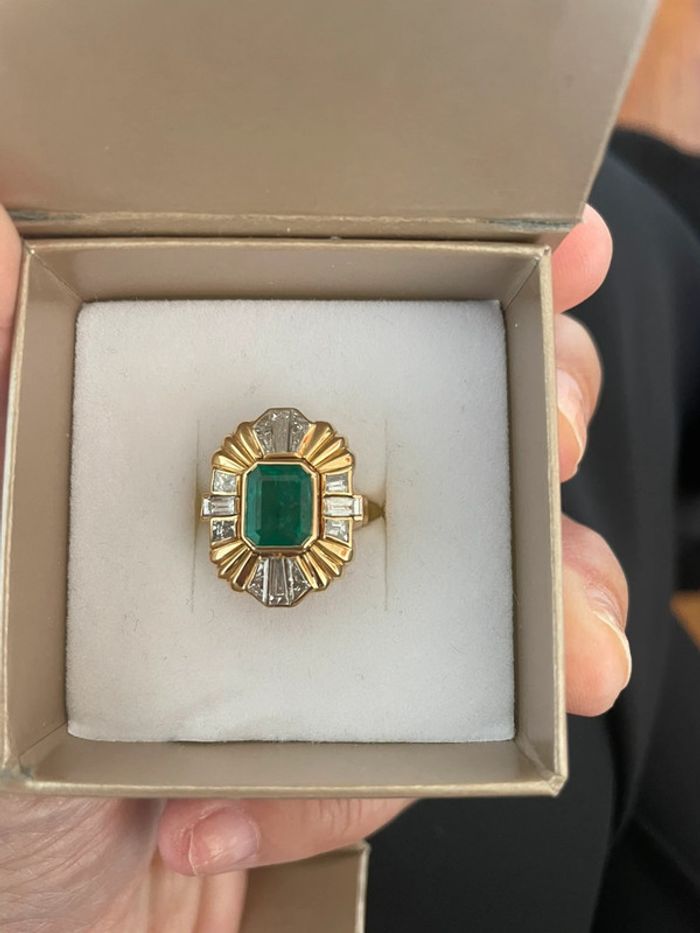 Bague vintage émeraude et diamant sur or jaune
