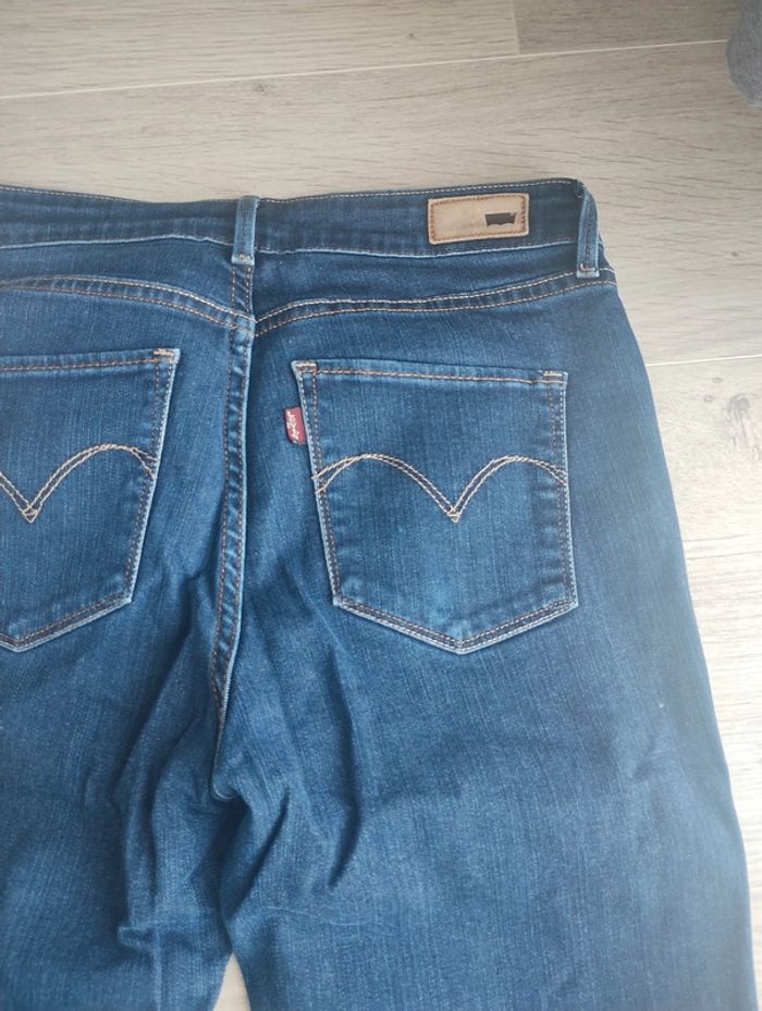 Jean Levi's W28 L34 - photo numéro 3