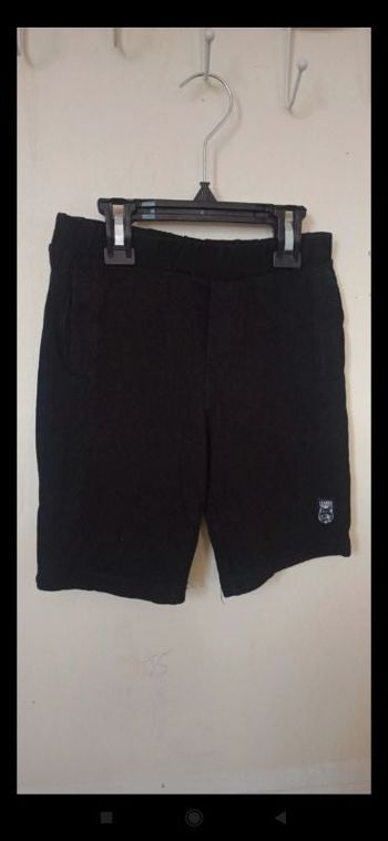 Short 4 ans