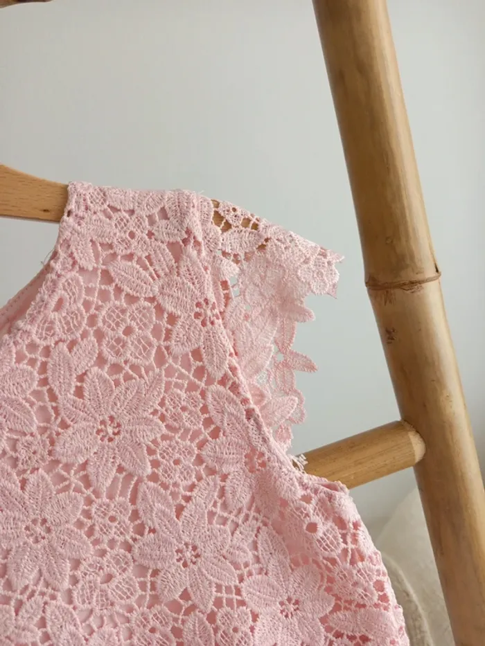 Robe en dentelle et tulle rose de fête / cérémonie 8 ans - photo numéro 2