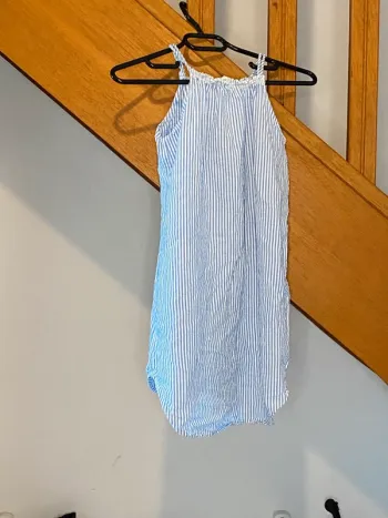 robes bretelles rayures 134 cm