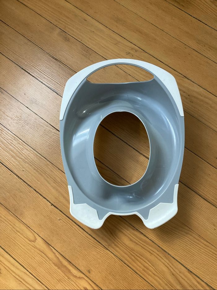 Réducteur toilettes - photo numéro 4