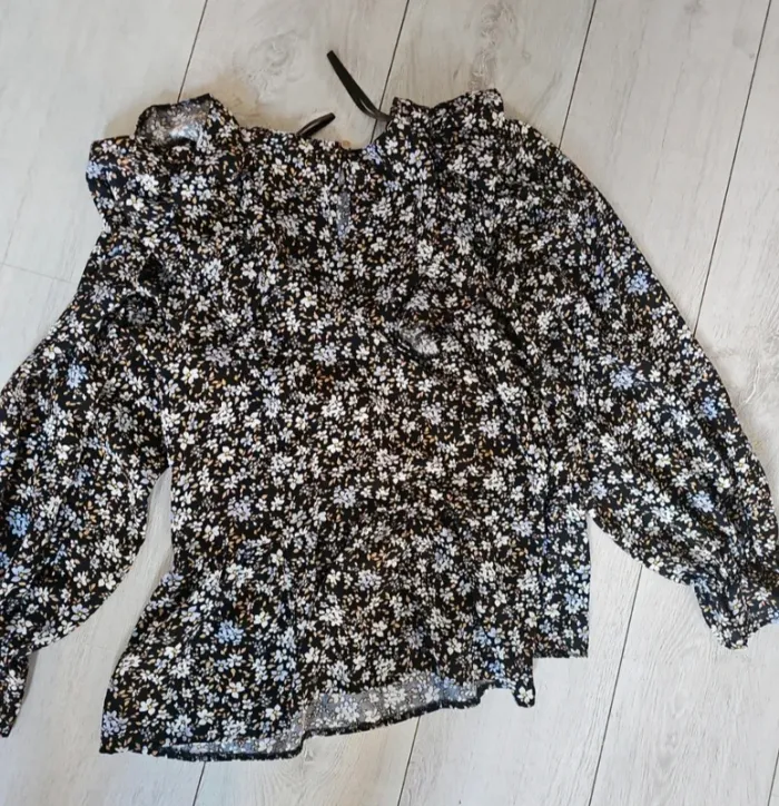 Blouse - photo numéro 3