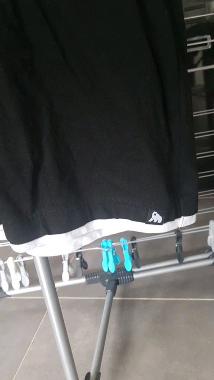 Tee short noir et blanc - photo numéro 4