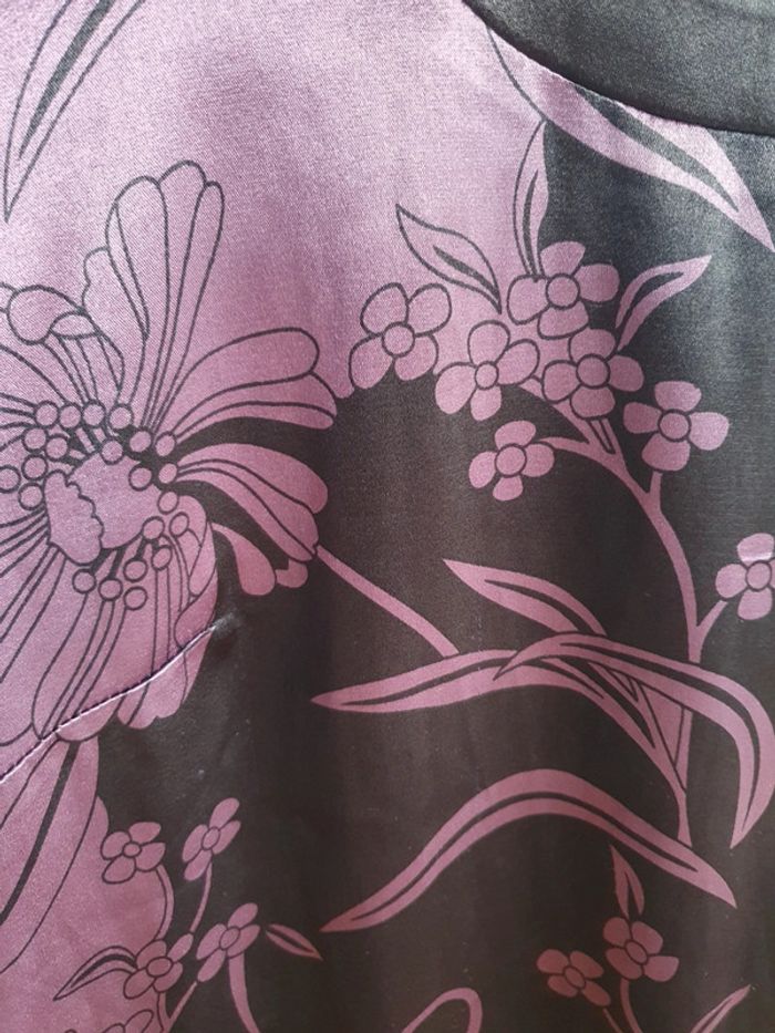 Robe satin T38 blanche porte - photo numéro 2