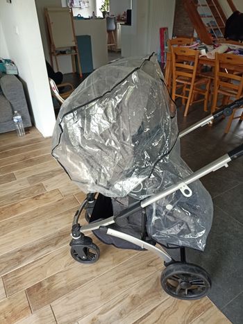 Poussette dreambaby 2 en 1