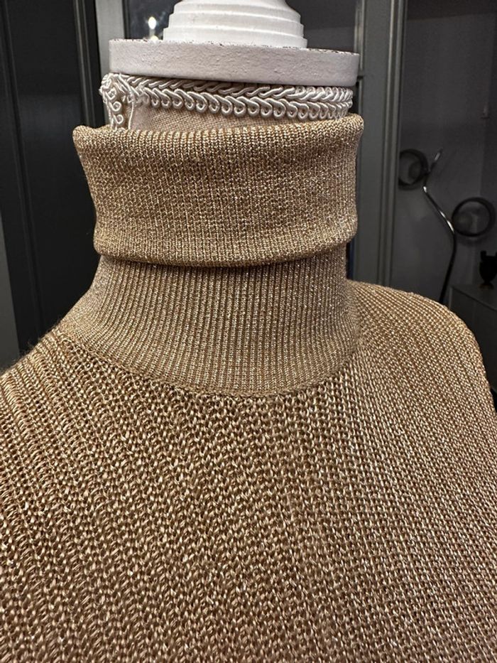 Top maille dorée - photo numéro 4