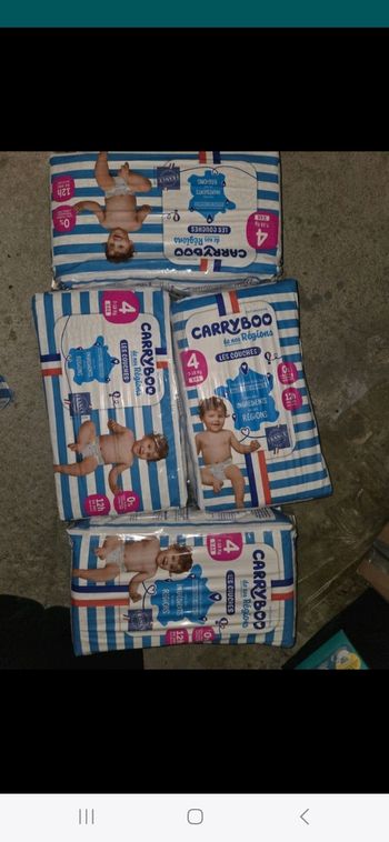 Couche carryboo taille 4