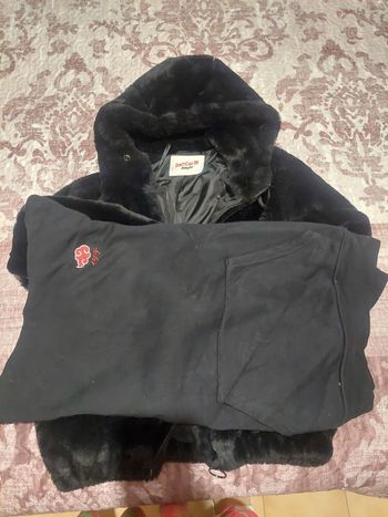 Veste en ferrures et pull avec capuche naruto fille