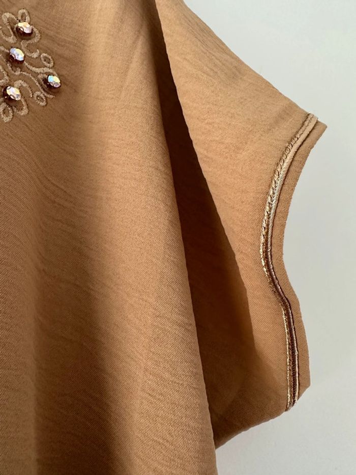 Robe maison orientale très beau tissu - photo numéro 6