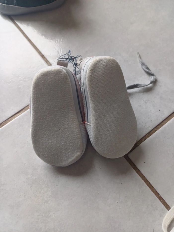 Chaussures 3-6 mois - photo numéro 7