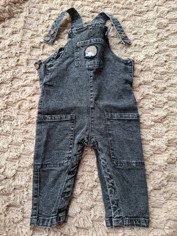 Salopette Taille 6-9 mois / 74 cm Neuf