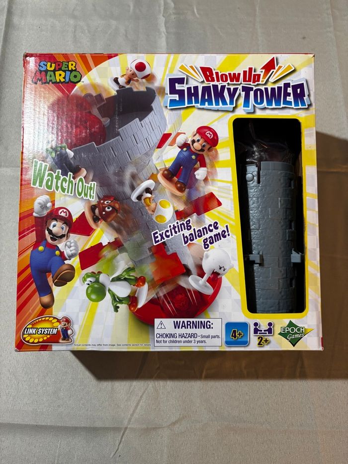 Shaky tower - Super Mario
