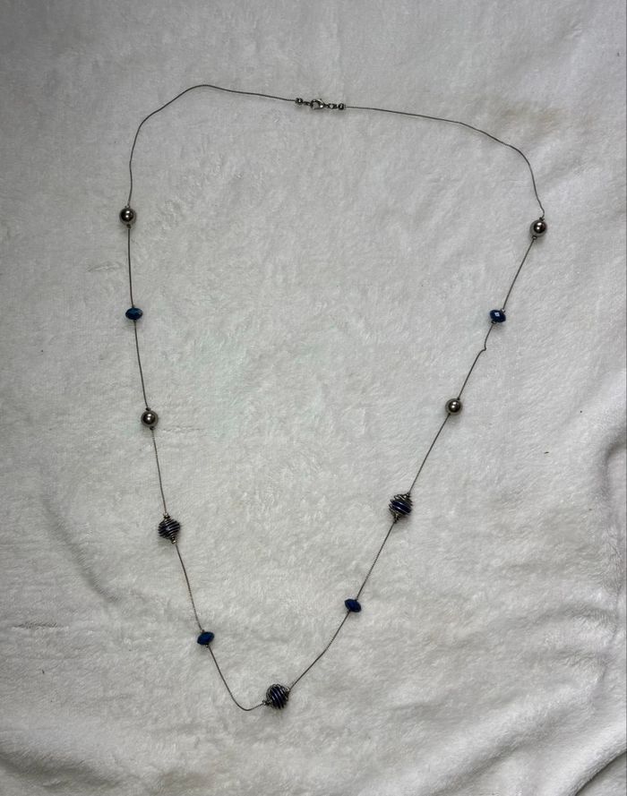 🦋Sautoir argenté et bleu – Élégance moderne - photo numéro 7