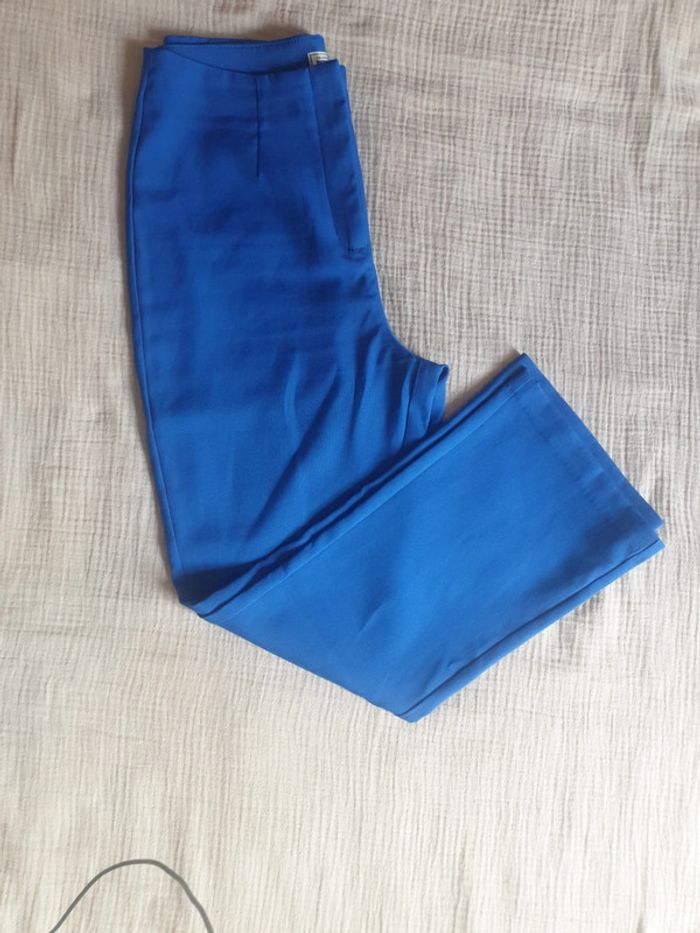 Pantalon bleu tissu léger