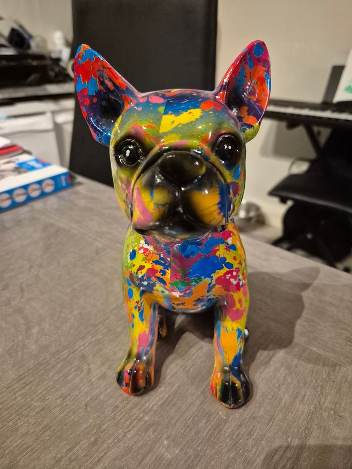 Bouledogue français  multicolore faience