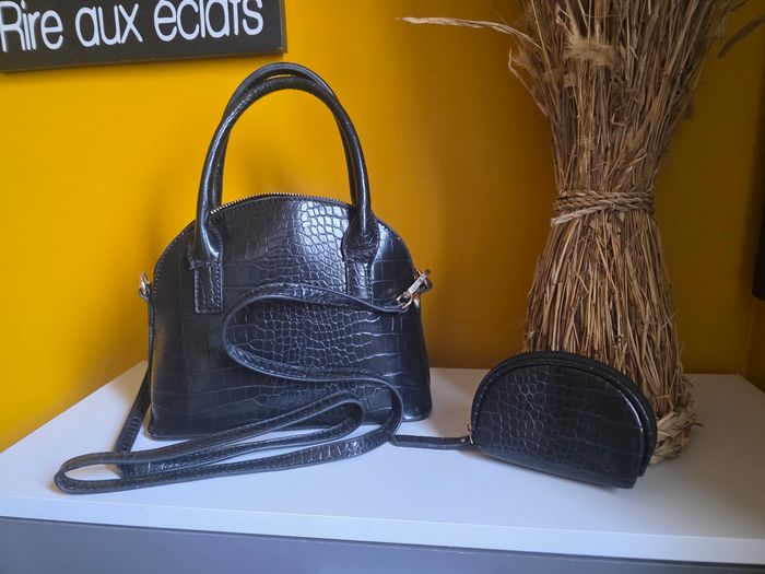 Sac à main + porte monnaie