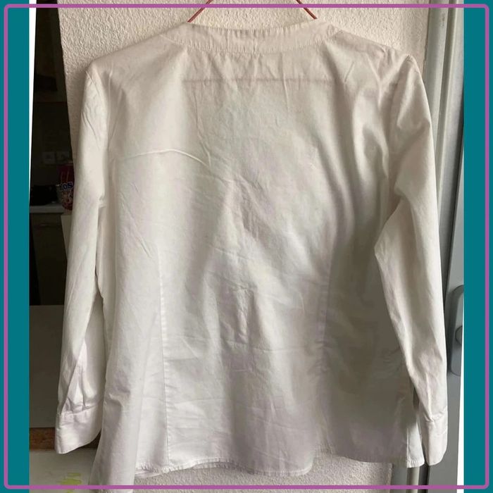 Chemise blanche avec dentelle - photo numéro 2